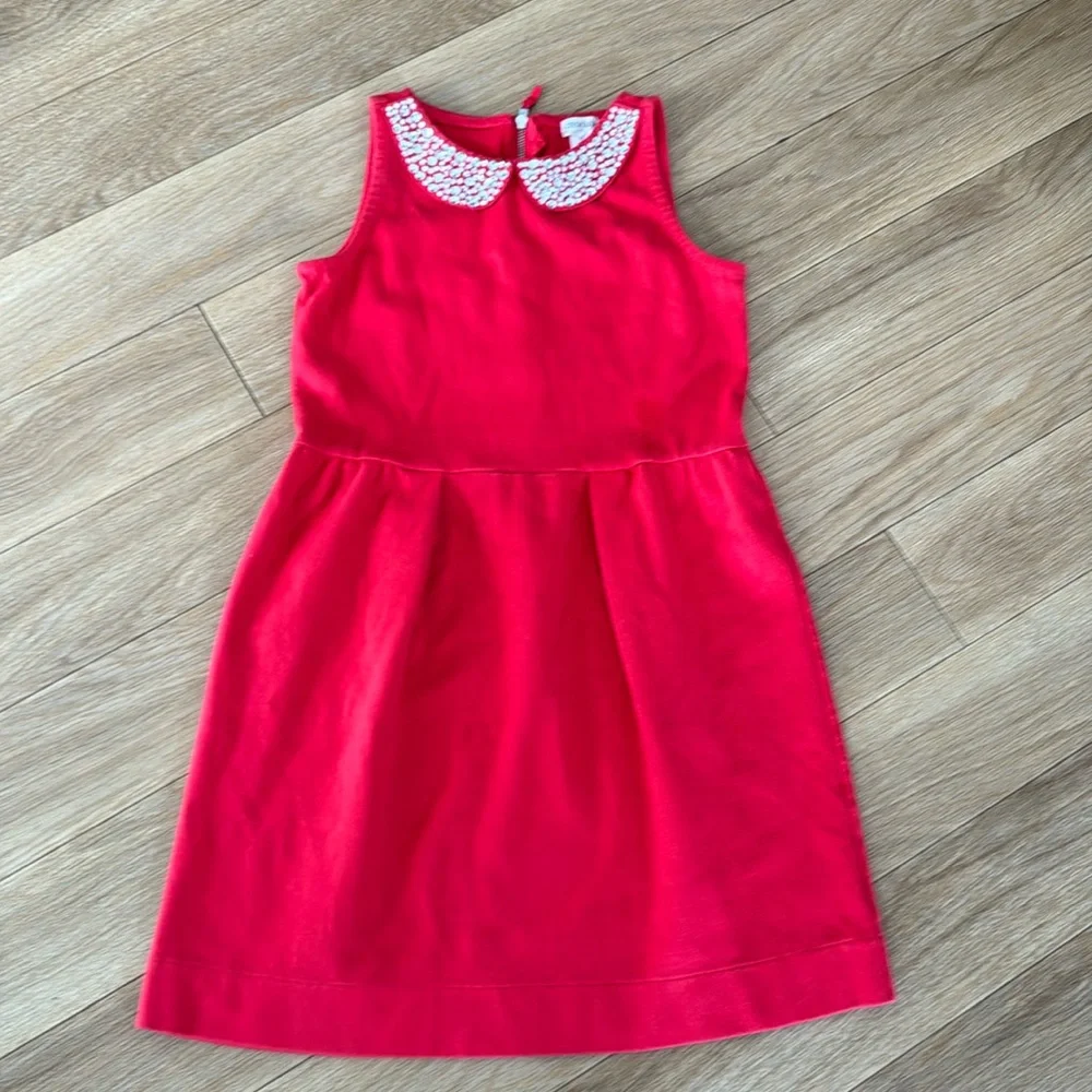 Crew cut, red sleeveless, cotton, embellished collar holiday dress. Sz 8